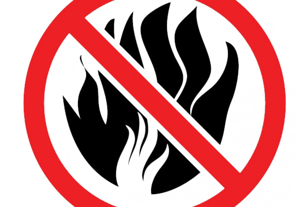Запрещается разведение костров. Знак не поджигать траву. Огонь запрещен. Разжигать огонь запрещено. Знак огонь запрещен.